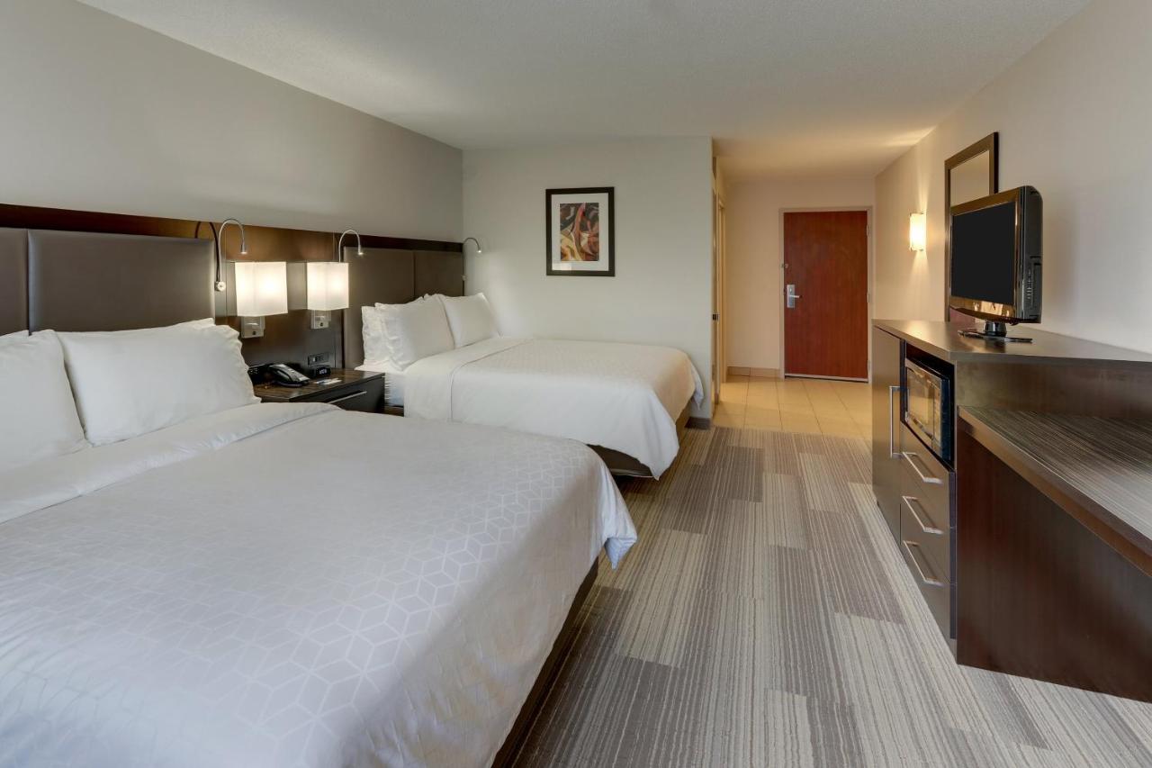 Holiday Inn Express Hotel & Suites Dayton-Centerville By Ihg Ngoại thất bức ảnh